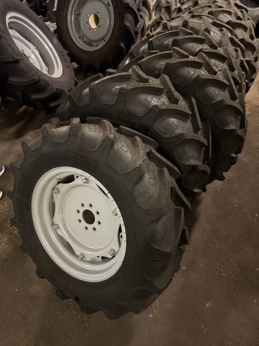 Gomme BKT 320/70R20