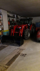 Massey Ferguson 5711 M Dyna 4