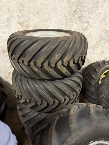 Gomme 400/55R17 marca Trelleborg